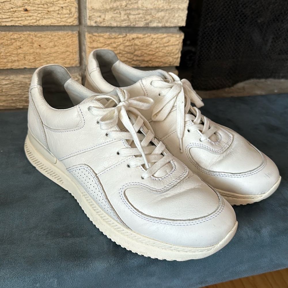 Everlane The Trainer, size 11, off white